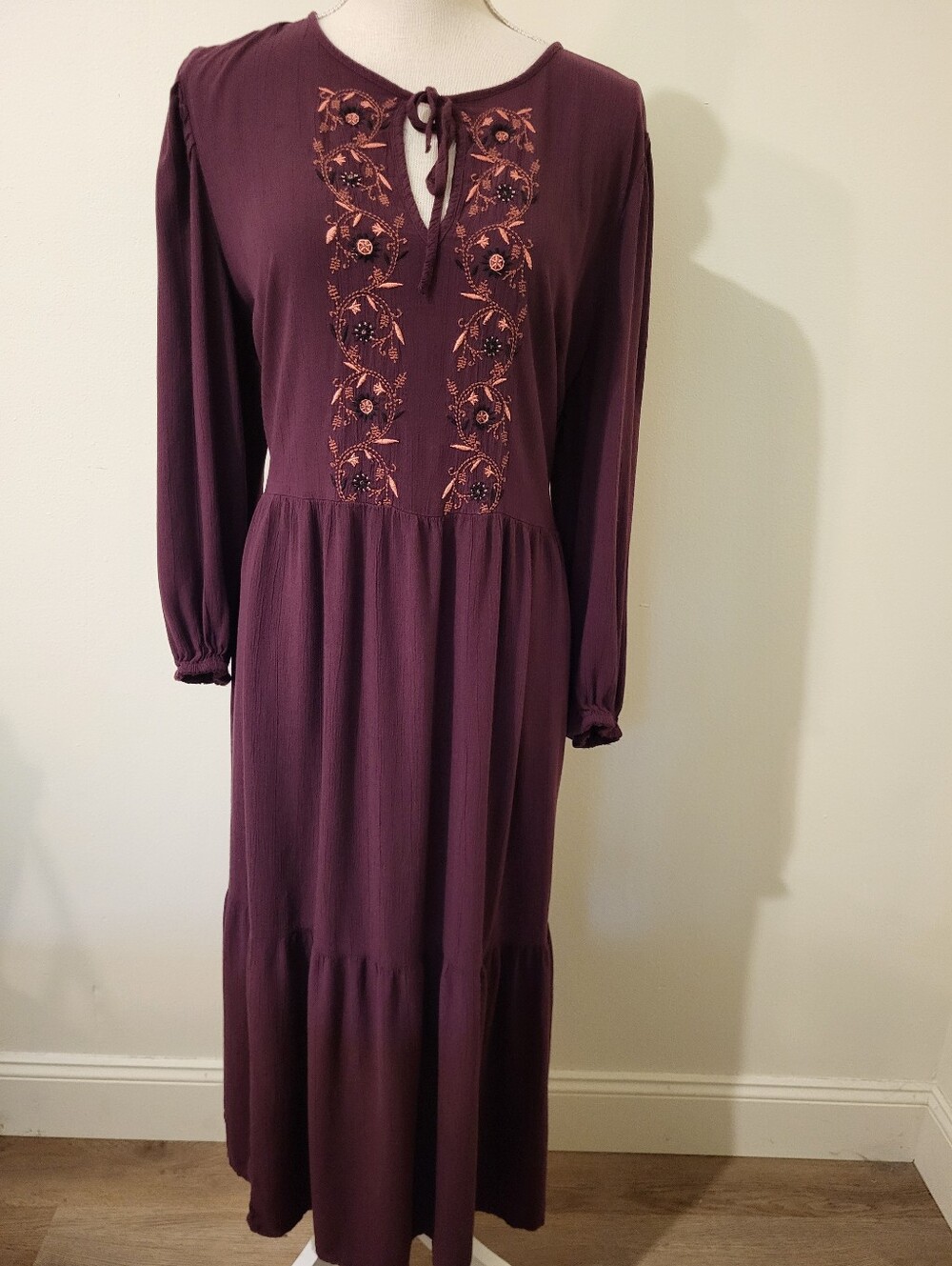 Boho-Chic Embroidered Long Sleeve Plum Rayon Midi/Maxi Dress Peasant READ